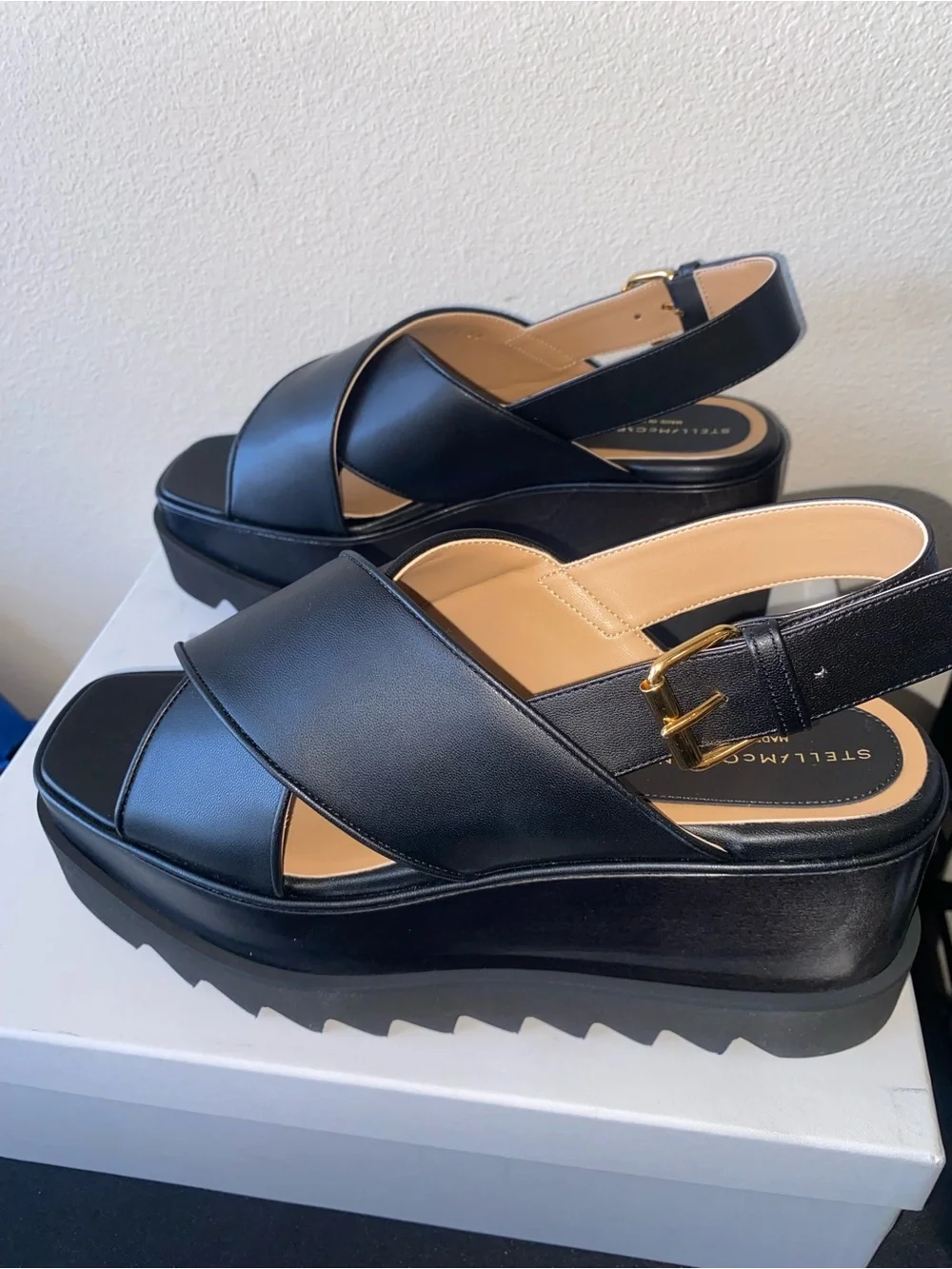 Stella McCartney “ELYSE” Black Crisscross Platform Slingback Sandals Sz 8.5